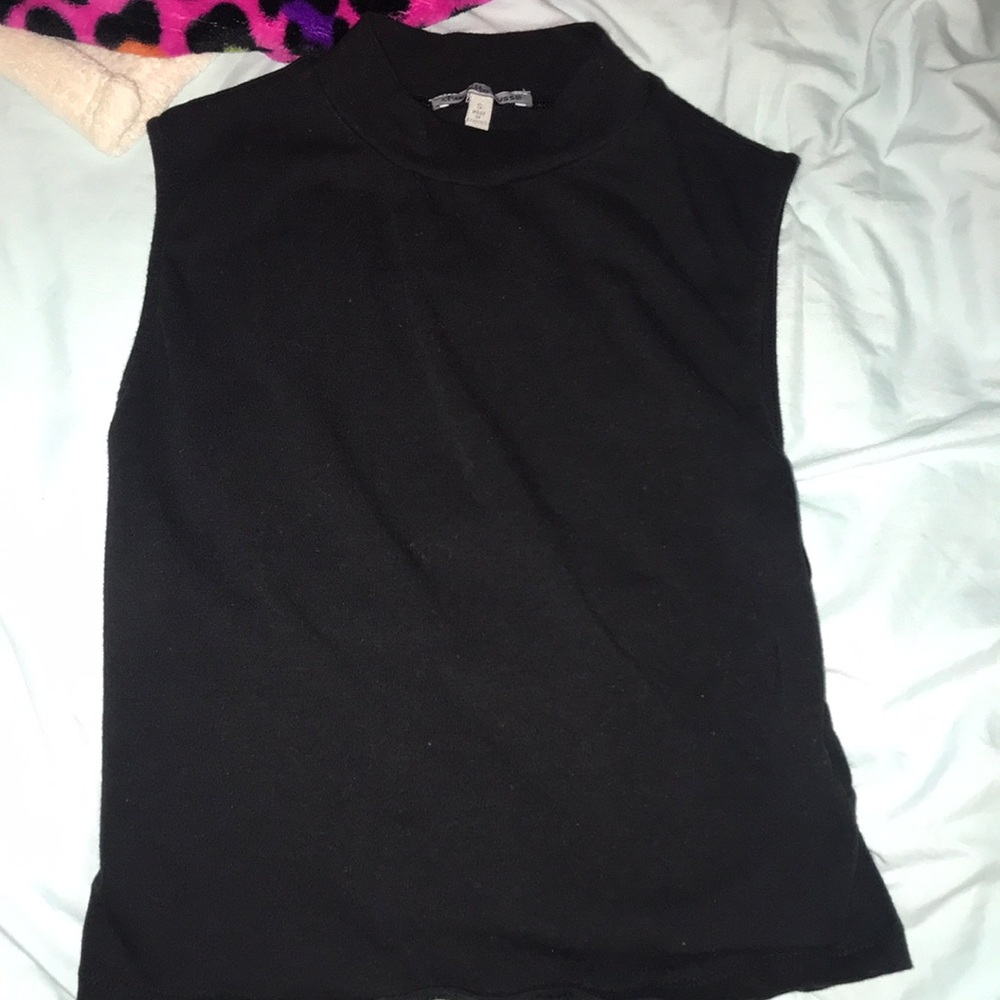 Black Crop Top